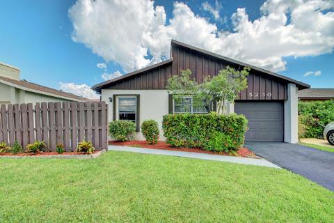 5230 Minto Rd, Boynton Beach, FL 33472