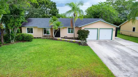 363 Las Palmas St, Royal Palm Beach, FL 33411