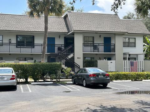 Undisclosed, Delray Beach, FL 33445