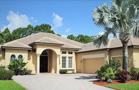 854 SW Grand Reserves Blvd, Port Saint Lucie, FL 34986