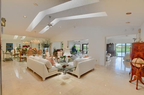 19682 Waters Pond Ln #903, Boca Raton, FL 33434