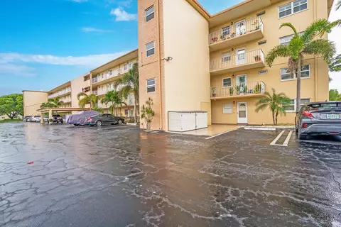 2520 NE 1st Ct #405, Boynton Beach, FL 33435