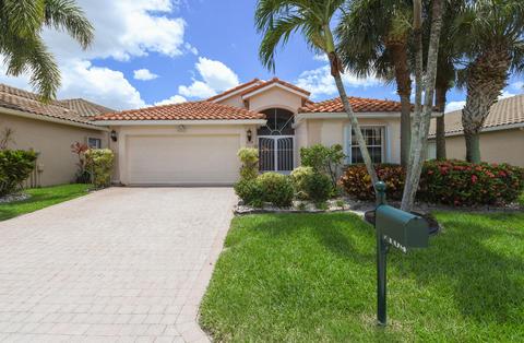 7104 Lombardy St, Boynton Beach, FL 33472