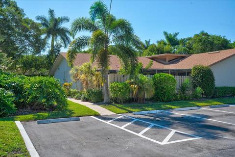 725 NW 26th Ave #B, Delray Beach, FL 33445
