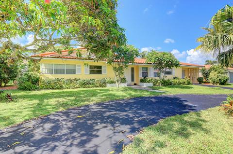 7 Harbour Dr N, Ocean Ridge, FL 33435