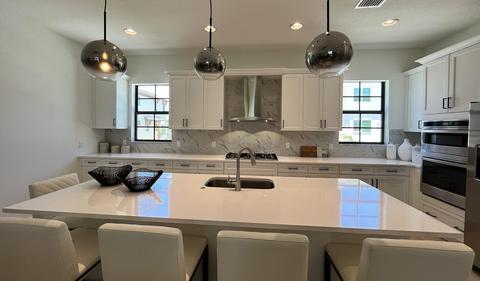 5365 Sagan Ln, Palm Beach Gardens, FL 33418