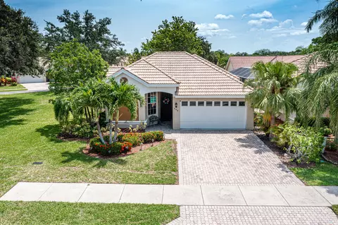 448 SW Horseshoe Bay, Port Saint Lucie, FL 34986