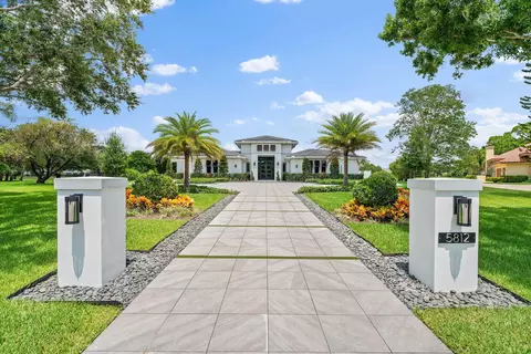 5812 Lady Luck Rd, Palm Beach Gardens, FL 33418