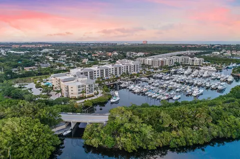 2720 Donald Ross Rd #201, Palm Beach Gardens, FL 33410