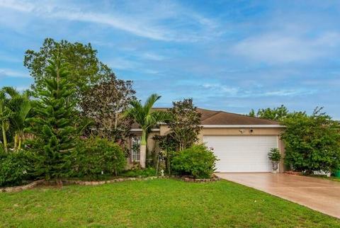 3425 SW Ronald St, Port Saint Lucie, FL 34953