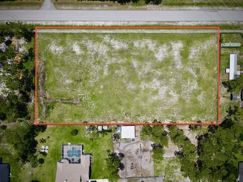14365 Key Lime Blvd, The Acreage, FL 33470