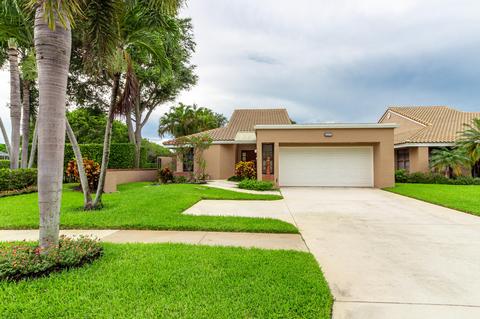 11071 Applegate Ln, Boynton Beach, FL 33437