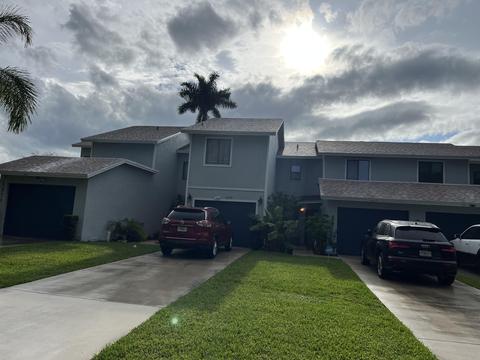 1575 Woodbridge Lakes Cir, West Palm Beach, FL 33406