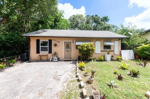 1714 Edgevale Rd, Fort Pierce, FL 34982