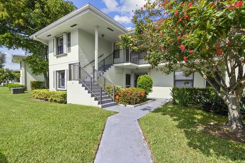 301 Sabal Ridge Cir #A, Palm Beach Gardens, FL 33418
