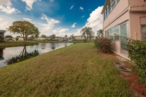358 Saxony H, Delray Beach, FL 33446