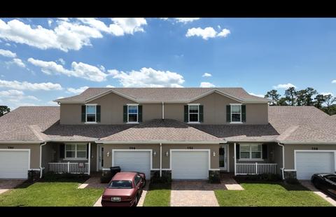 752 NE Hawks Ridge Way, Port Saint Lucie, FL 34986