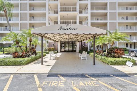 2651 S Course Dr #306, Pompano Beach, FL 33069