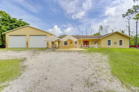 17271 Valencia Blvd, The Acreage, FL 33470