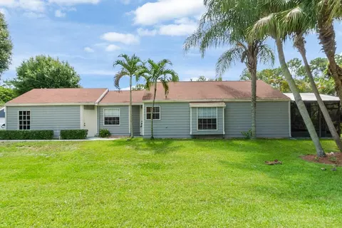 5770 Rambler Rose Way, West Palm Beach, FL 33415
