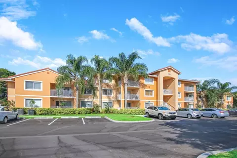 141 SW Palm Dr #105, Port Saint Lucie, FL 34986