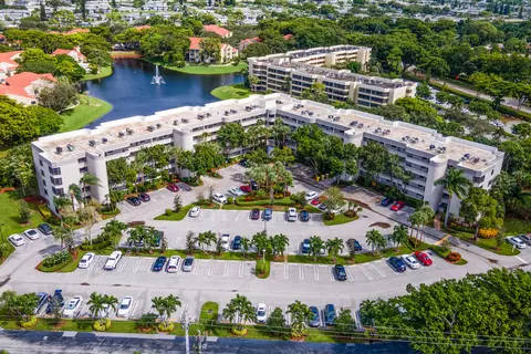 1850 Homewood Blvd #511, Delray Beach, FL 33445
