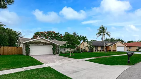 1226 Rowayton Cir, Wellington, FL 33414