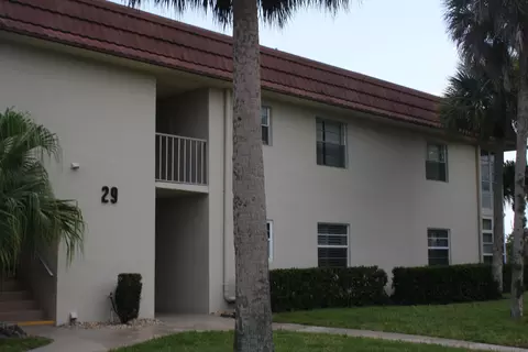 29 Vista Gardens Trl #201, Vero Beach, FL 32962