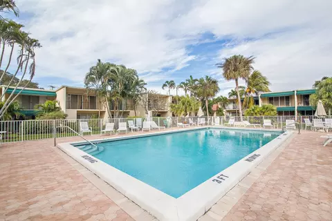 386 Golfview Rd #A, North Palm Beach, FL 33408