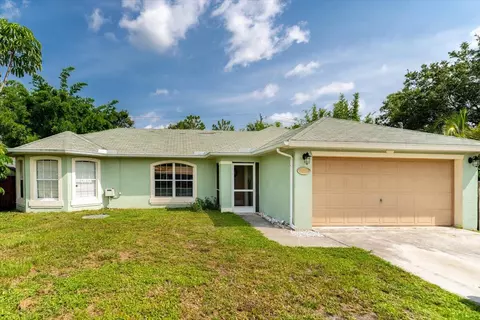 2209 SW Edison Cir, Port Saint Lucie, FL 34953