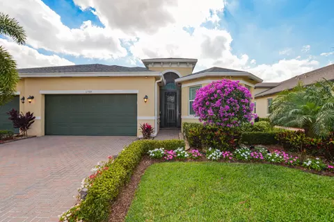 11526 SW Lake Park Dr, Port Saint Lucie, FL 34987