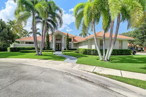 3131 Saint Annes Pl, Boca Raton, FL 33496