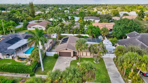 1061 SW 18th St, Boca Raton, FL 33486