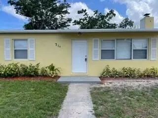 716 Aspen Rd, West Palm Beach, FL 33409