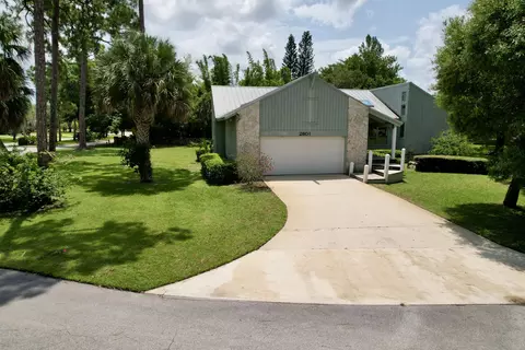 2601 SErickson Dr, Port Saint Lucie, FL 34984