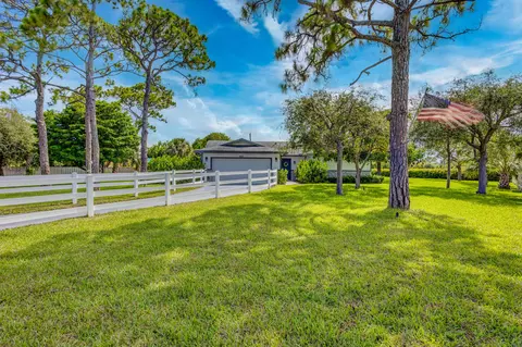 4612 Lillian Ave, Palm Beach Gardens, FL 33418