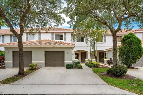 5307 Crossing Rocks Ct, Riviera Beach, FL 33407