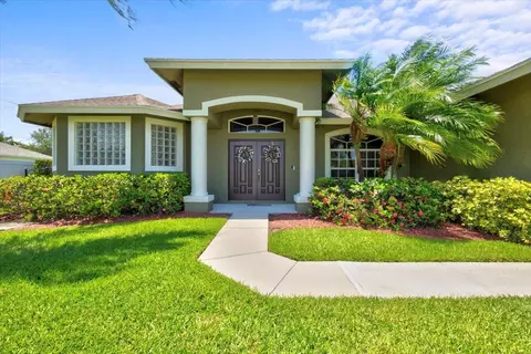 6003 NW Winfield Dr, Port Saint Lucie, FL 34986