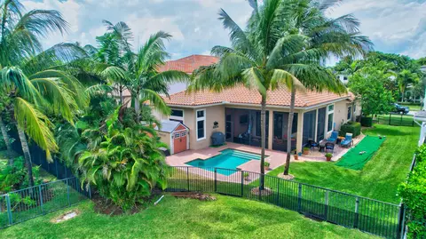 9536 Eden Roc Ct, Delray Beach, FL 33446