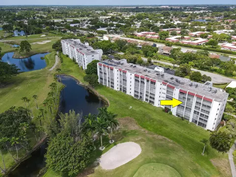 3595 Birdie Dr #402, Lake Worth, FL 33467