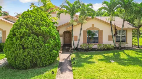 9335 Boca Gardens Pkwy #D, Boca Raton, FL 33496