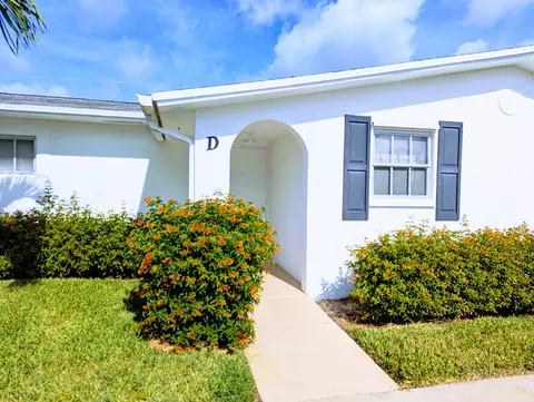 2920 Crosley Dr E #D-1, West Palm Beach, FL 33415