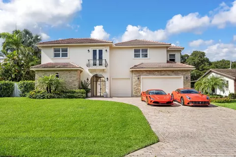 2342 Holly Ln, Palm Beach Gardens, FL 33410