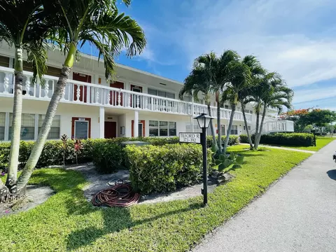 385 Tilford R #385, Deerfield Beach, FL 33442