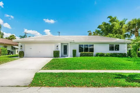 1365 SW 13th Dr, Boca Raton, FL 33486