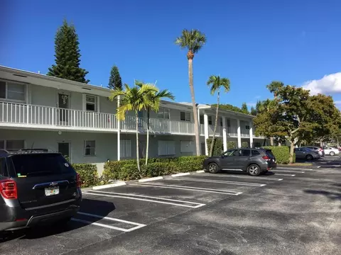 2340 SW 22nd Ave #318, Delray Beach, FL 33445