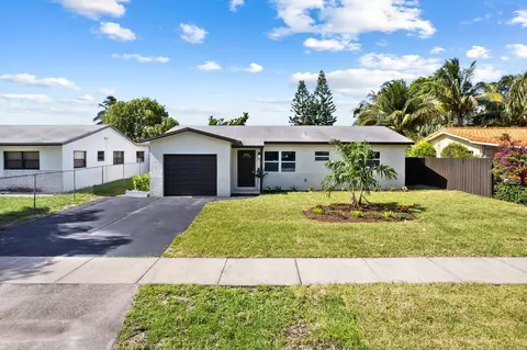 440 NE 30th Ct, Pompano Beach, FL 33064
