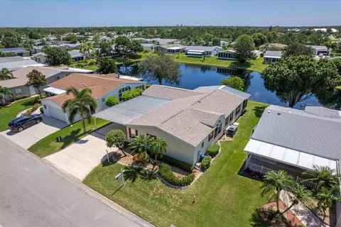 7836 SE Horned Lark Cir, Port Saint Lucie, FL 34952