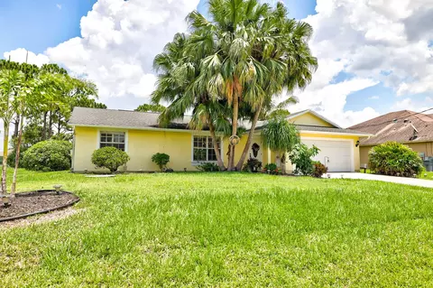 3781 SW Hulska St, Port Saint Lucie, FL 34953