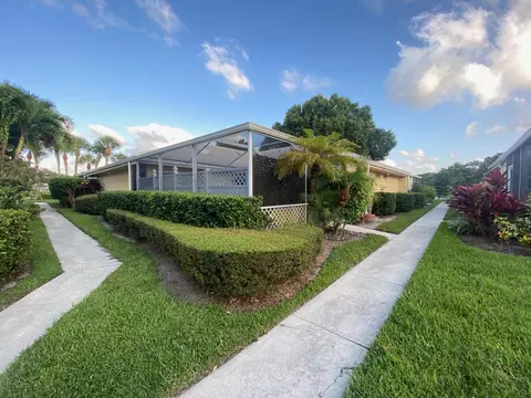 3301 Lakemont Ct #A, Palm Beach Gardens, FL 33403